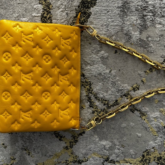 Louis Vuitton COUSSIN PM Sunflower - Picture 10 of 15